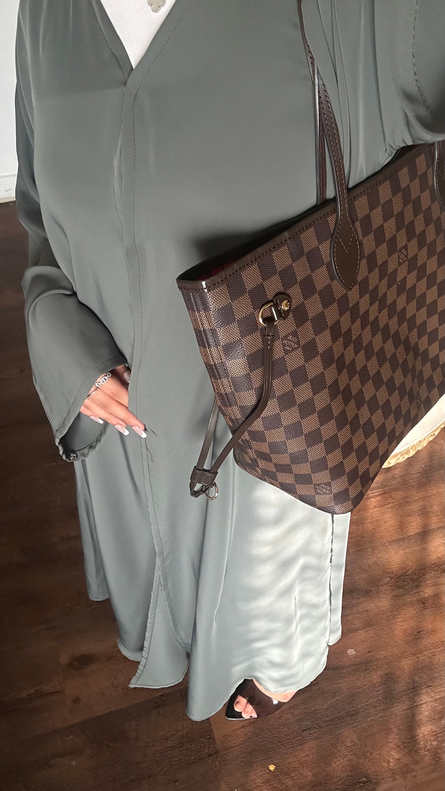 ! (تسليم فوري) summer abaya