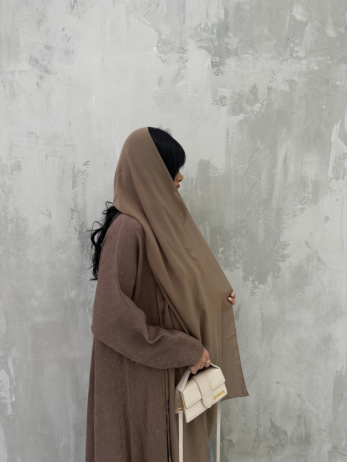 Elegant ( تسليم فوري ) !